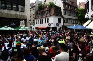 Zwischenkundgebung am Josef-Hirn-Platz